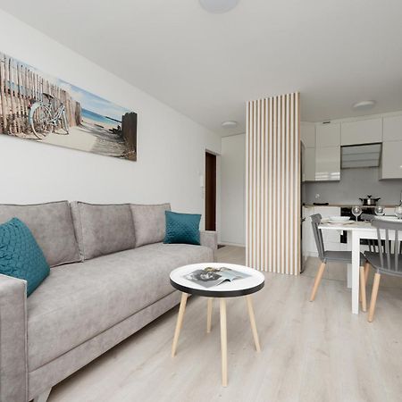 Elegant Apartment In The Centre Of Gdynia By Noclegi Renters Extérieur photo